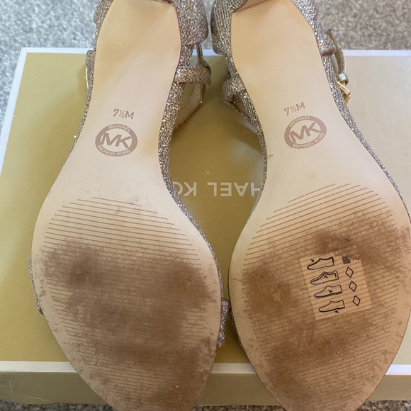 NORDSTROM Michael Kors Simone Sandal - glitter gold Size 7.5M - Picture 7 of 8
